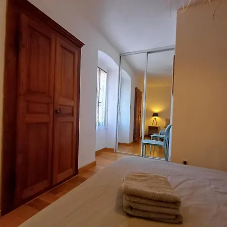 Lägenhet En Duplex Au Coeur De Piana (Corsica)